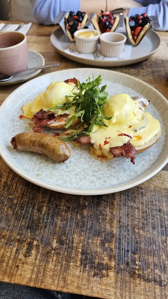 Matthew Groch_The Fork & Flower_Long Buckby_review