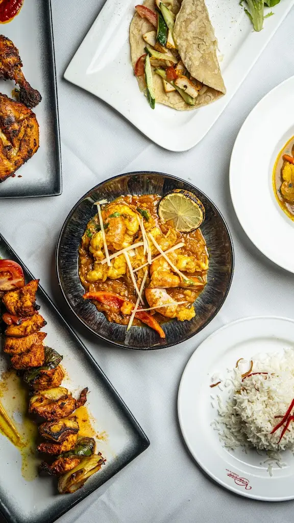 Voujon Long Buckby_Long Buckby_slider_image_3