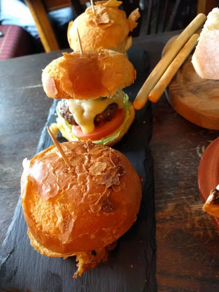 Menu_The Old Kings Head_Long Buckby_image_6