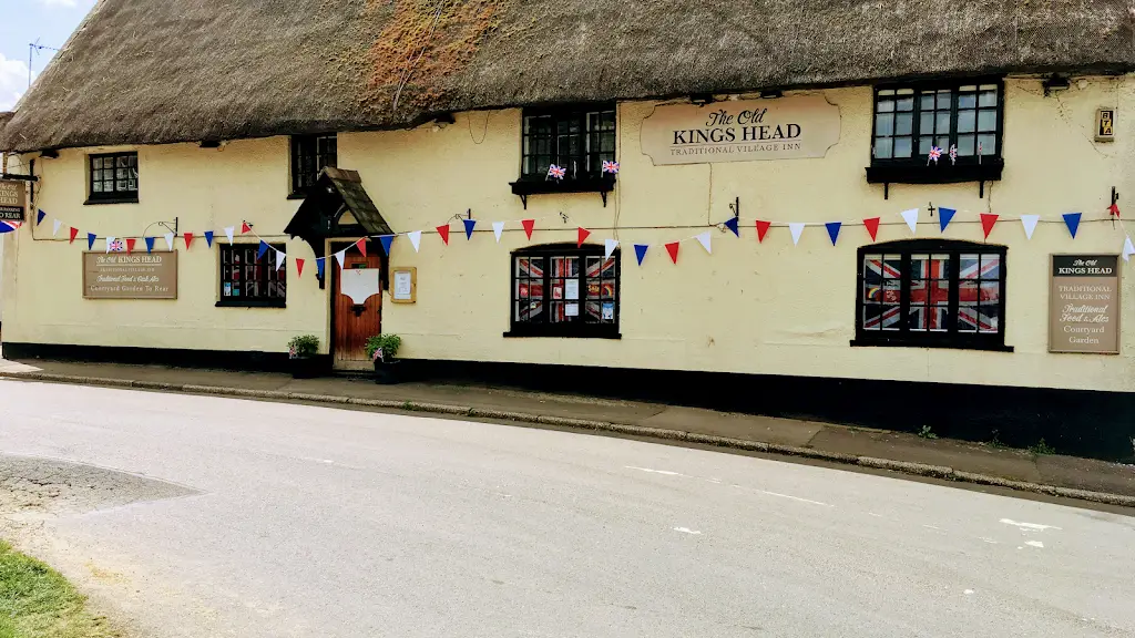 The Old Kings Head_Long Buckby_slider_image_3