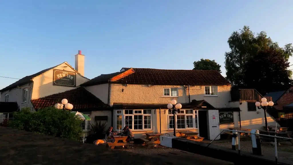 Mark H_The New Inn_Long Buckby_review