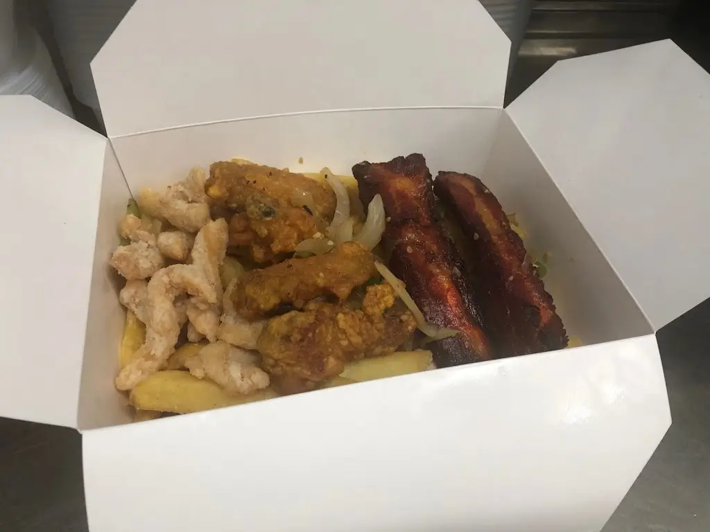 Lee Garden_Long Buckby_slider_image_2