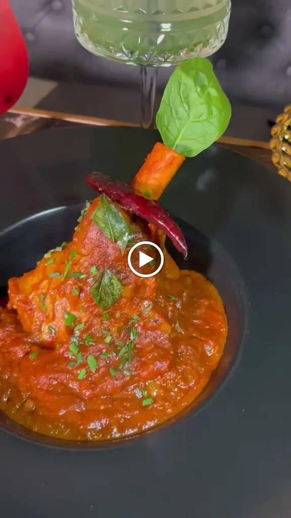 70 ONE Restaurant & Lounge_Long Buckby_slider_image_2