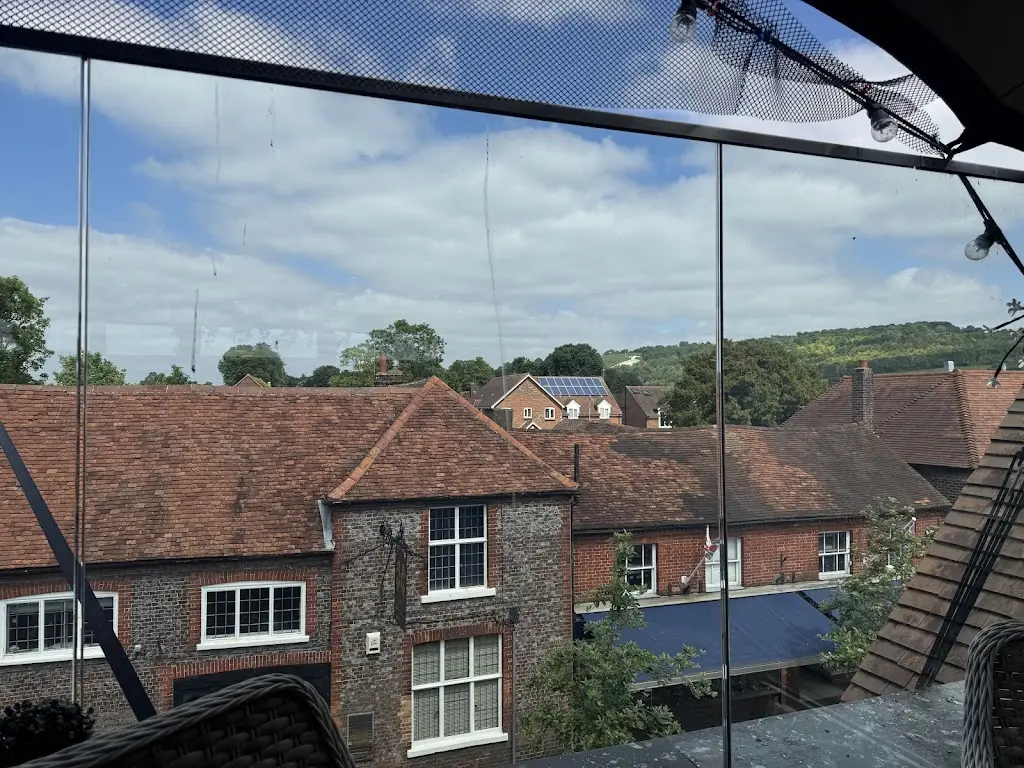 Farm and Field Bar & Grill_Longwick_slider_image_3