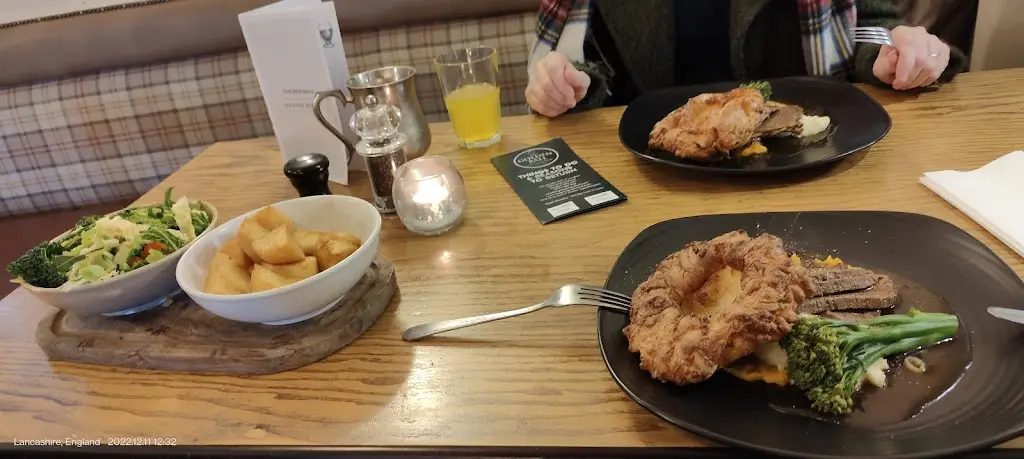 Menu_The Golden Ball_Longton_image_5