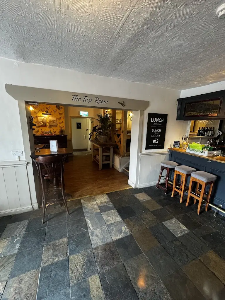 Damian aka Evo._The Golden Ball_Longton_review