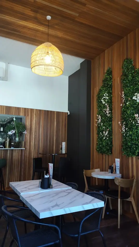 Istanbul Restaurant_Littlehampton_slider_image_1