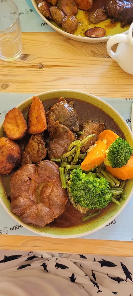 Mert Gul_The Menu_Littlehampton_review