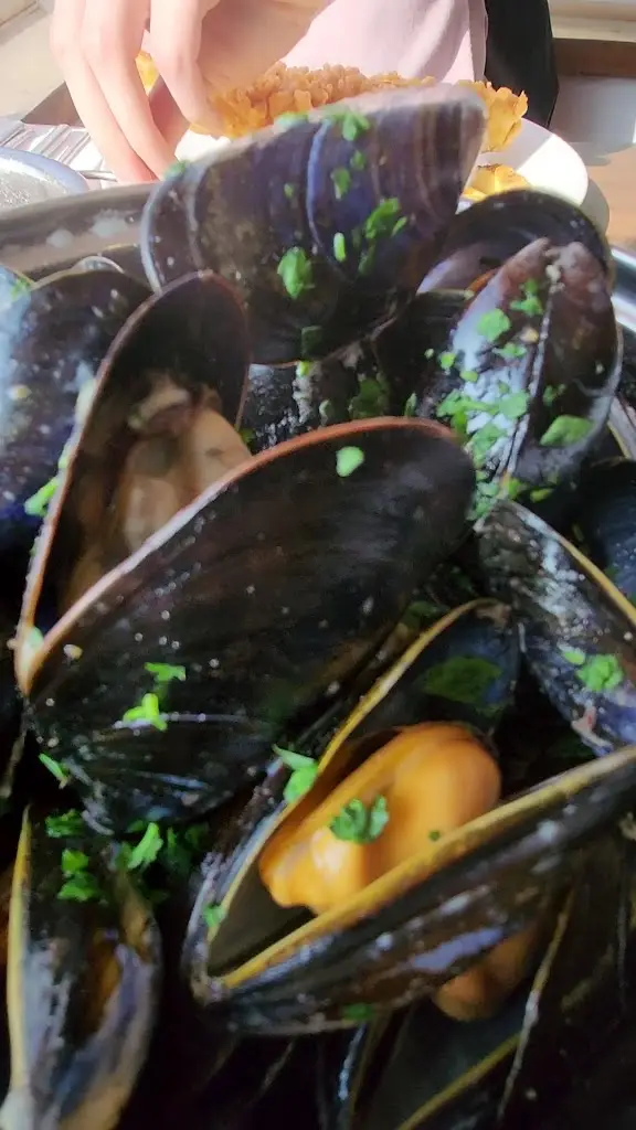 47 Mussel Row_Littlehampton_slider_image_2