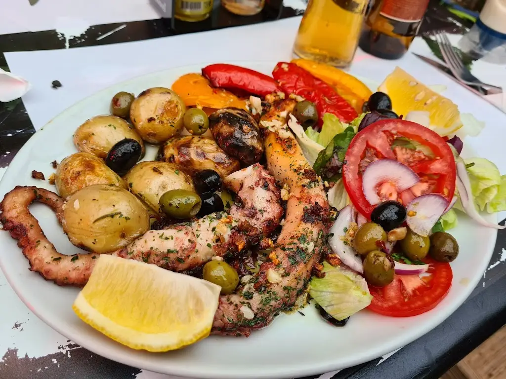 Menu_Portuguese Grill_Littlehampton_image_8