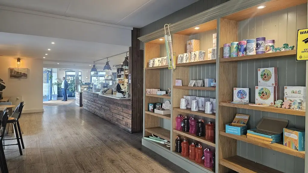 Harbour Lights Cafe_Littlehampton_slider_image_3