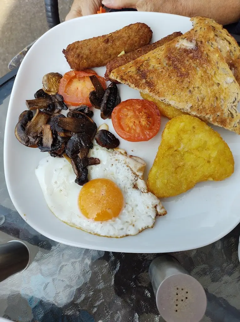 Menu_Rita's Diner_Littlehampton_image_8