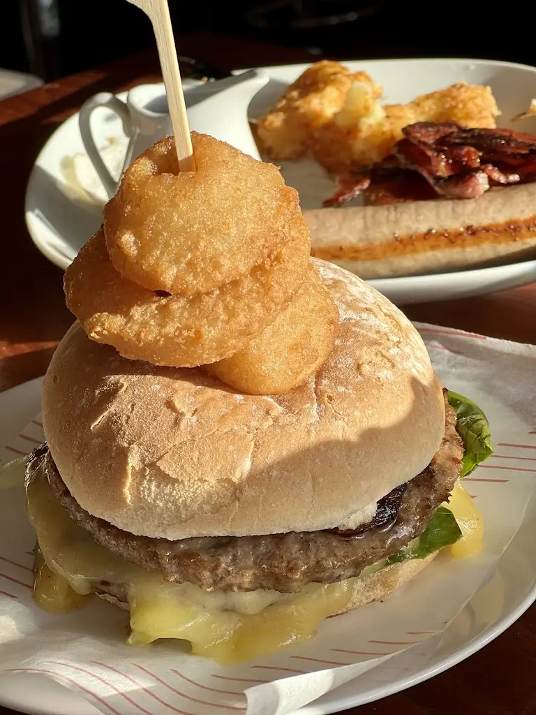 Rita's Diner_Littlehampton_slider_image_3