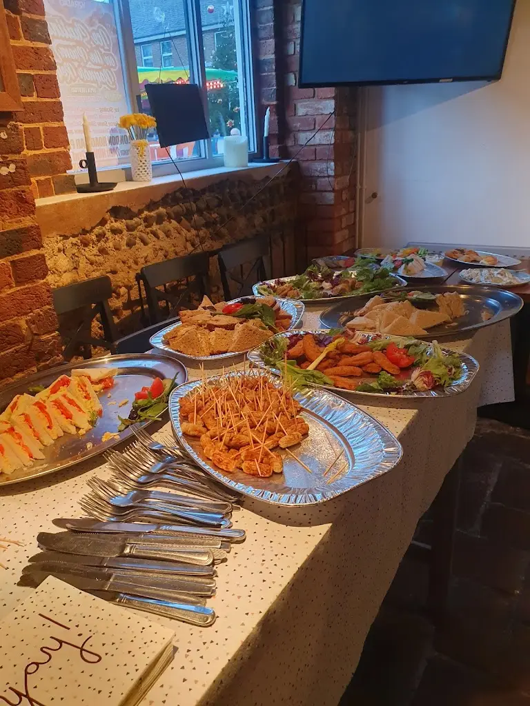 Amy Fitz-Hugh_The Old Corn Store Bar & Bistro_Littlehampton_review
