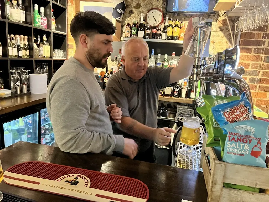 Andrew Smith_The Old Corn Store Bar & Bistro_Littlehampton_review