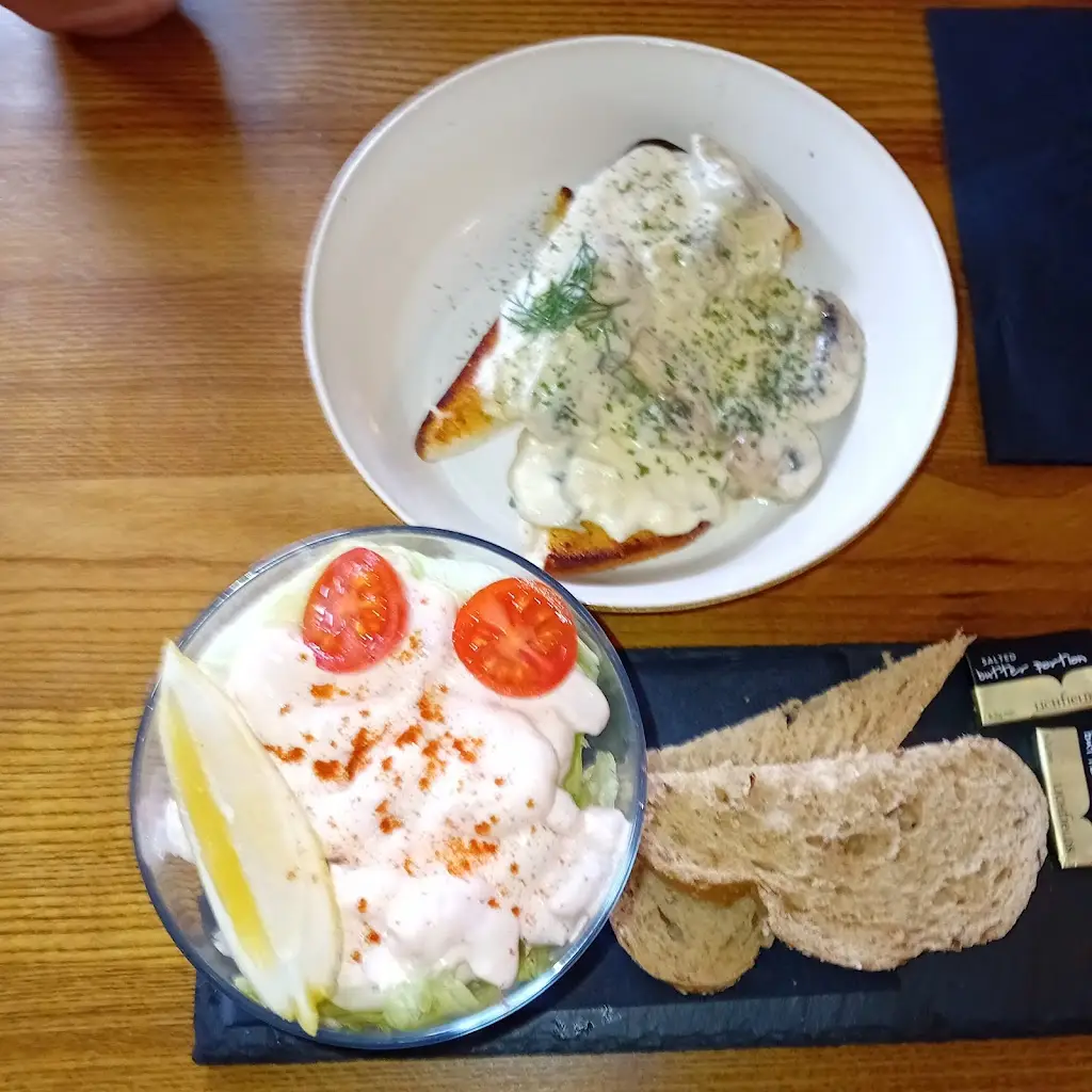 joanne nightingale_Rose & Crown_Barlborough_review