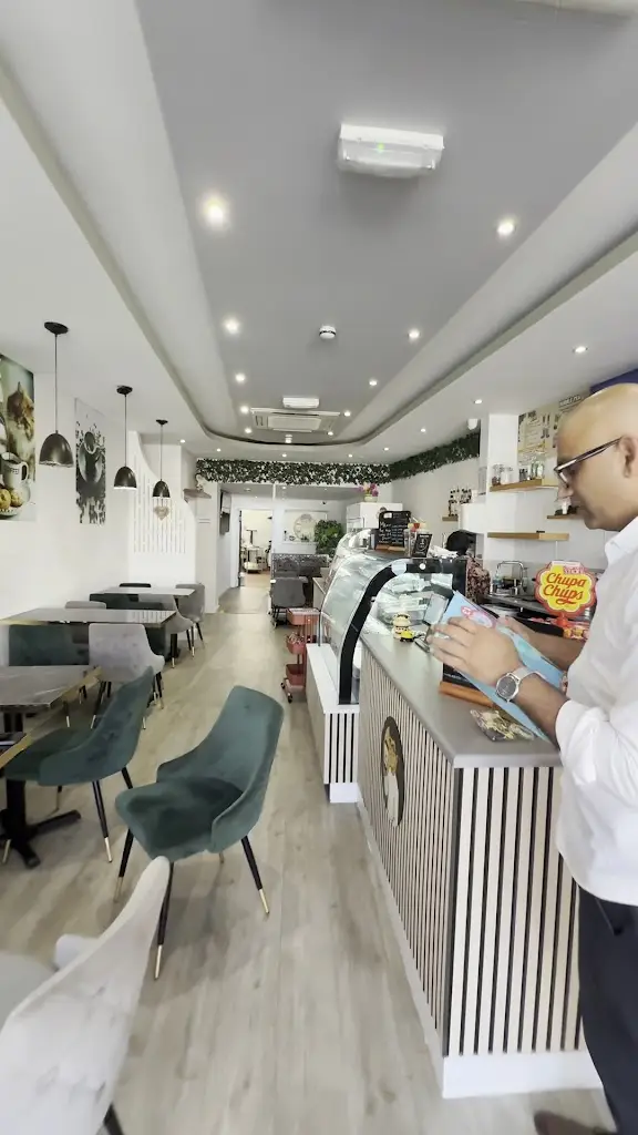 Soshi Café_Littlehampton_slider_image_2