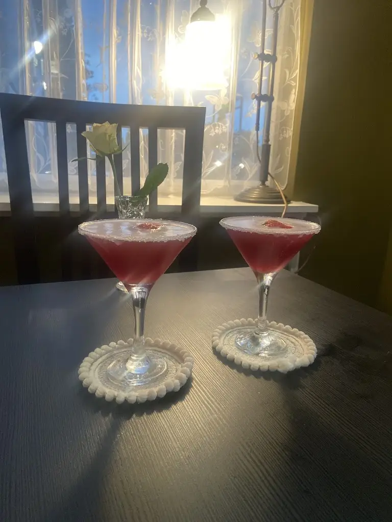 Daisy Dabb_Bistro Marie_Longfield_review