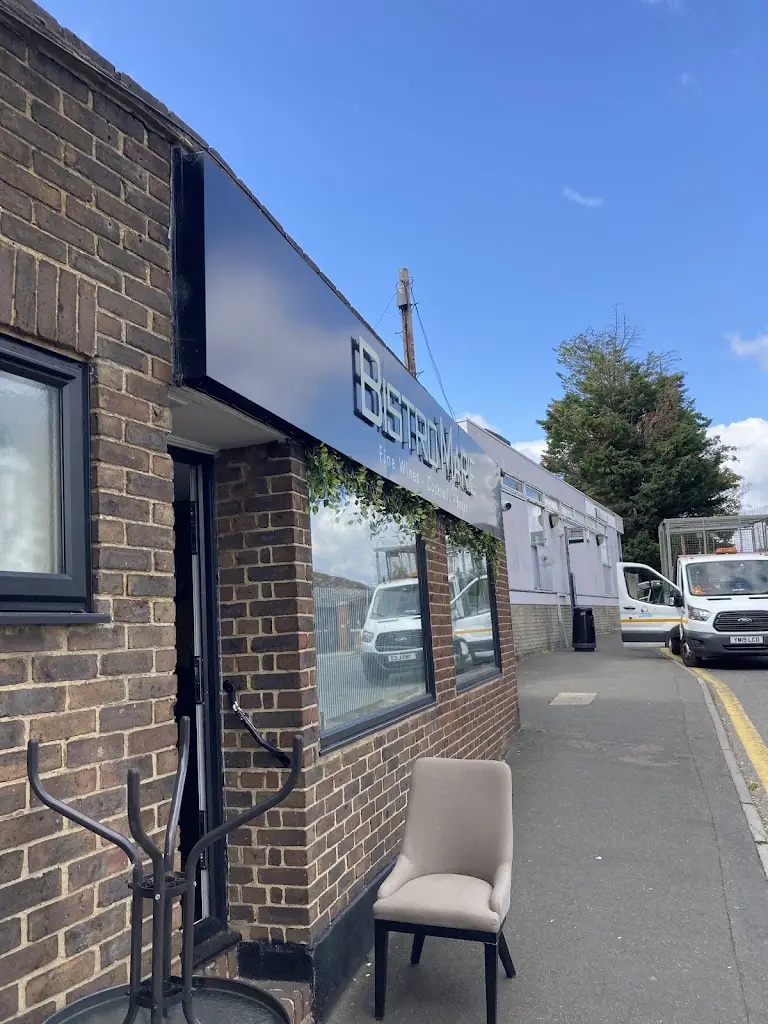 Bistro Marie restaurant in Longfield