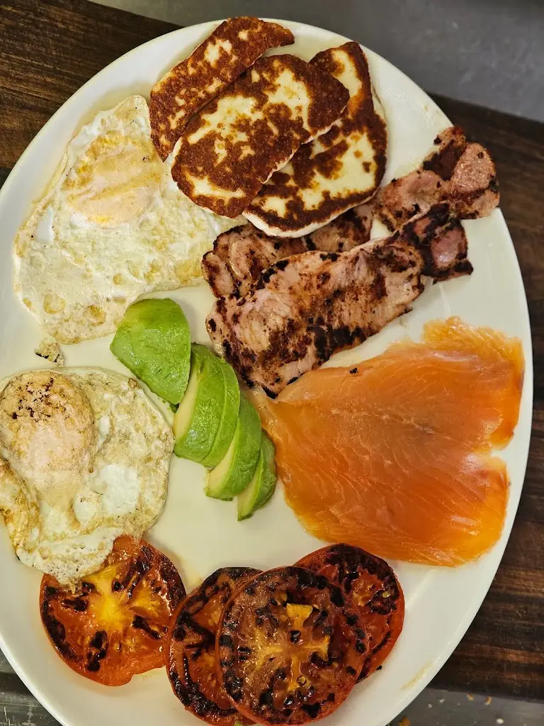 Menu_Dollys Diner_Longfield_image_7