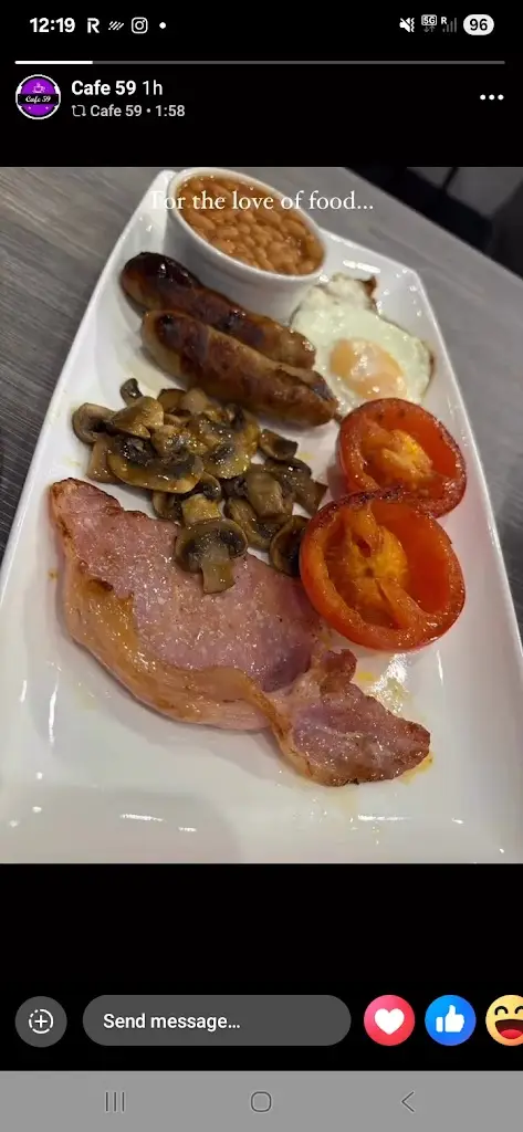 Anne-Marie D'Arcy_Café 59_Long Sutton_reseña