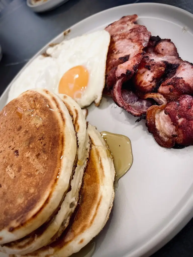 Thea Coffee House & Deli Food_Long Sutton_slider_image_2