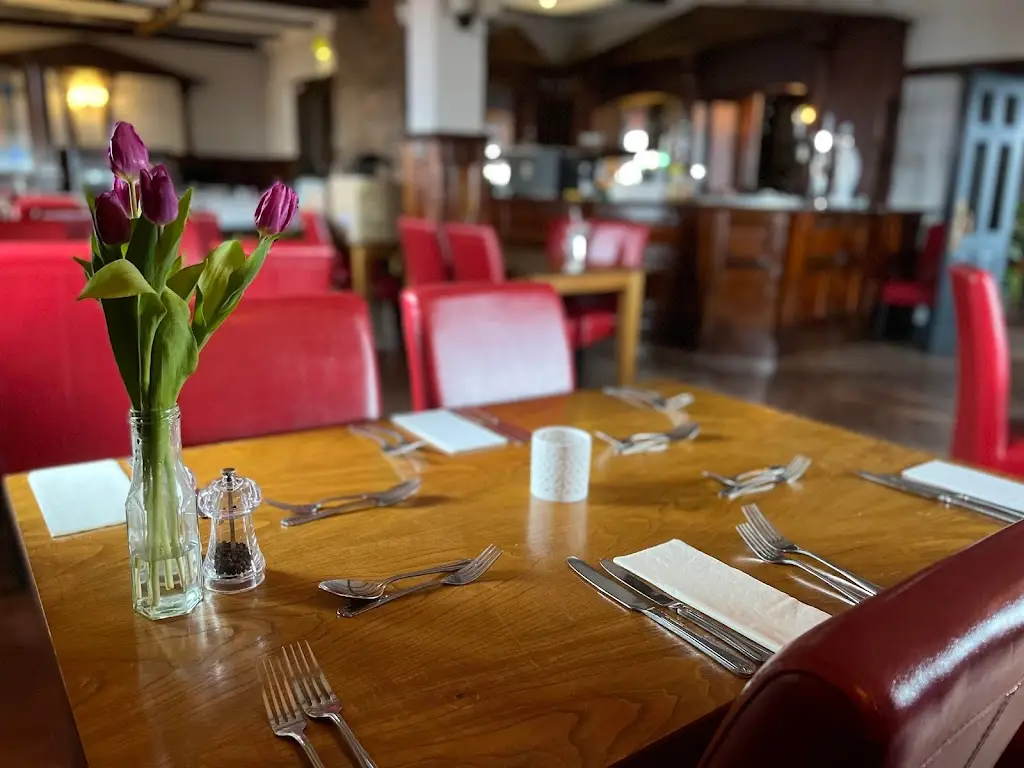 The Restaurant at The Renishaw_Barlborough_slider_image_1