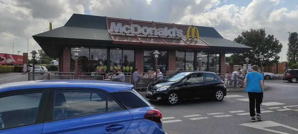 Lady B_McDonald's_Long Sutton_review