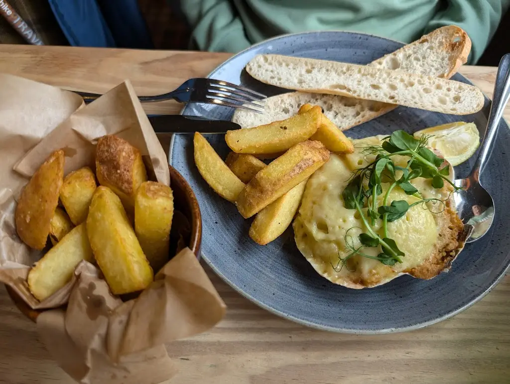 stuart bell_The Bay Horse_Low Bradley_review