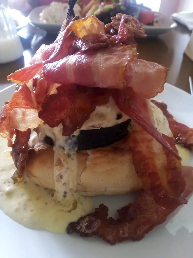 Menu_EMMERSONS_Longridge_image_3