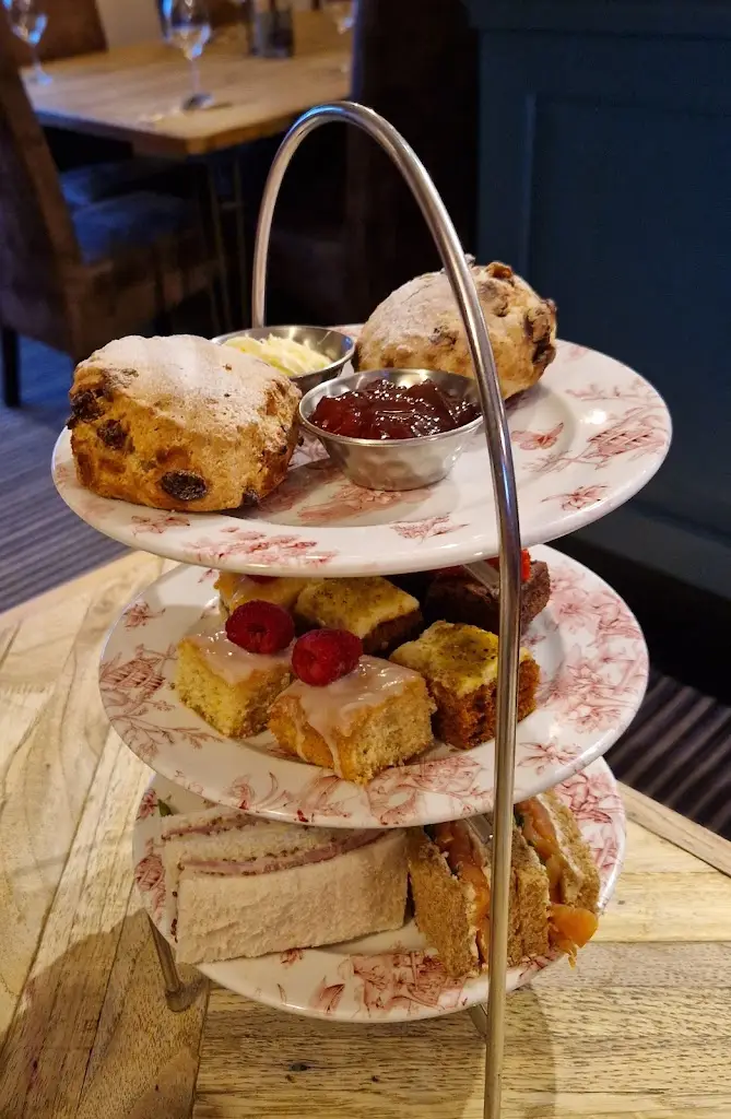 Ian Lines_Angel & Harlequin Bistro_Barlborough_review