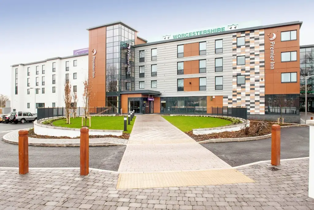 Premier Inn Worcester City Centre hotel restaurant in Lower Broadheath