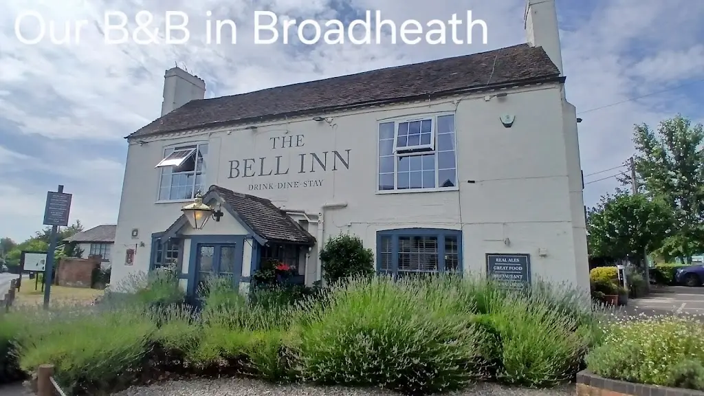 EmBe_The Bell Inn Broadheath_Lower Broadheath_review