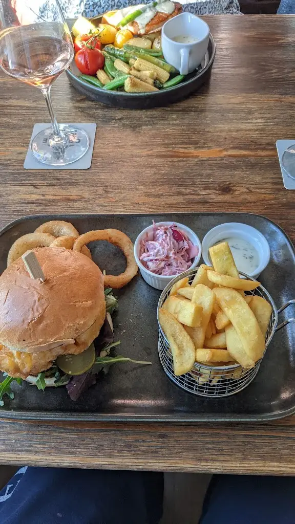 Menu_The Old Ship Inn_Lowdham_image_8