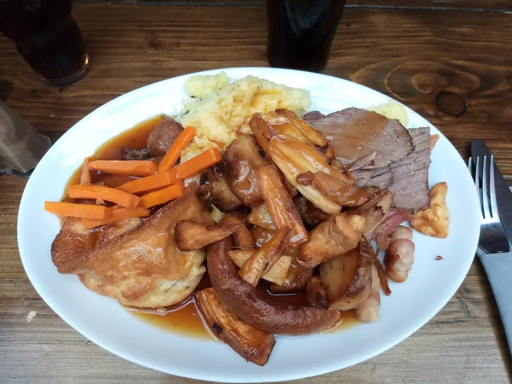 Mike Duggan_The Rustic Arms_Low Ackworth_review