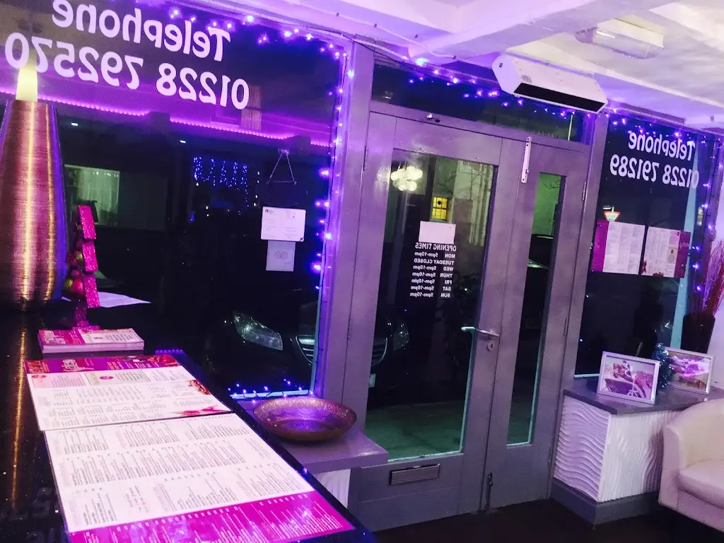 Spice Fusion Takeaway_Longtown_slider_image_3