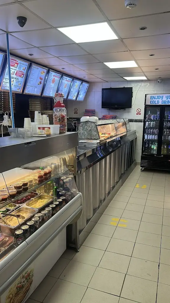 Seagull Fish Bar Pizza and Kebab_Barlborough_slider_image_3