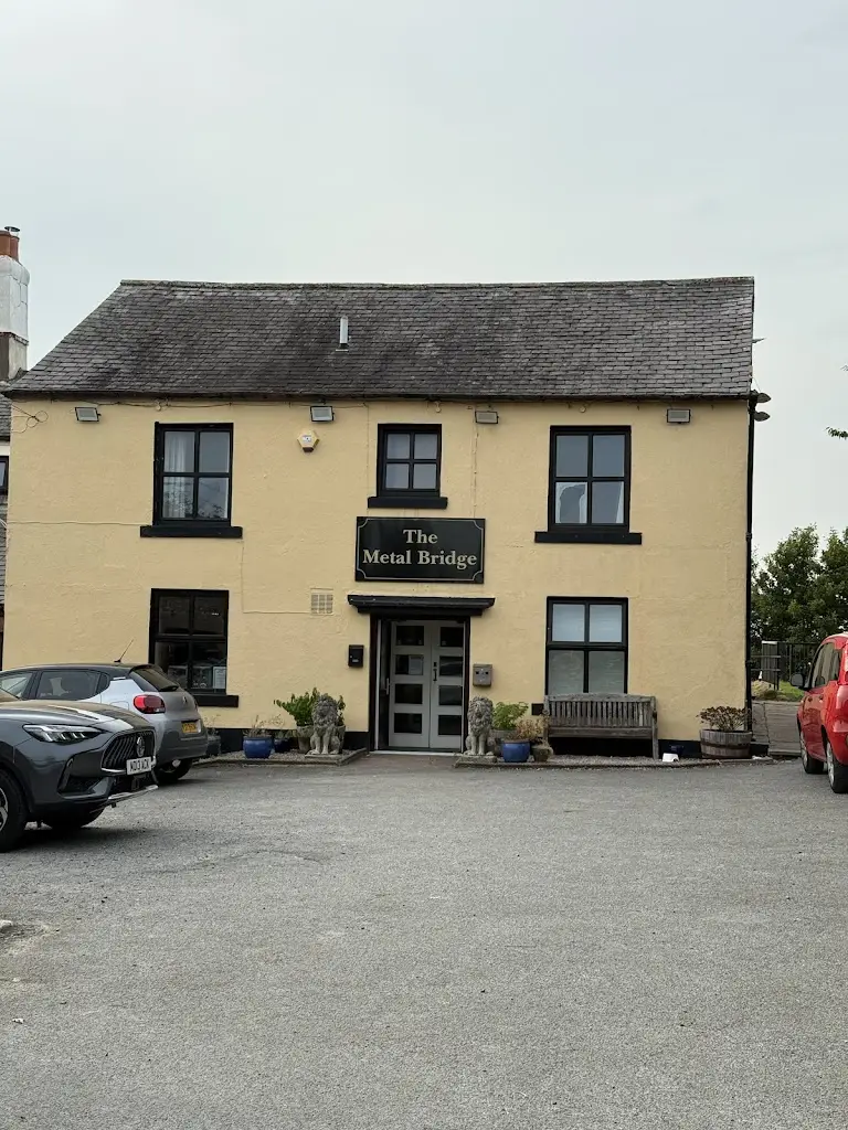 Metal Bridge Inn_Longtown_slider_image_3