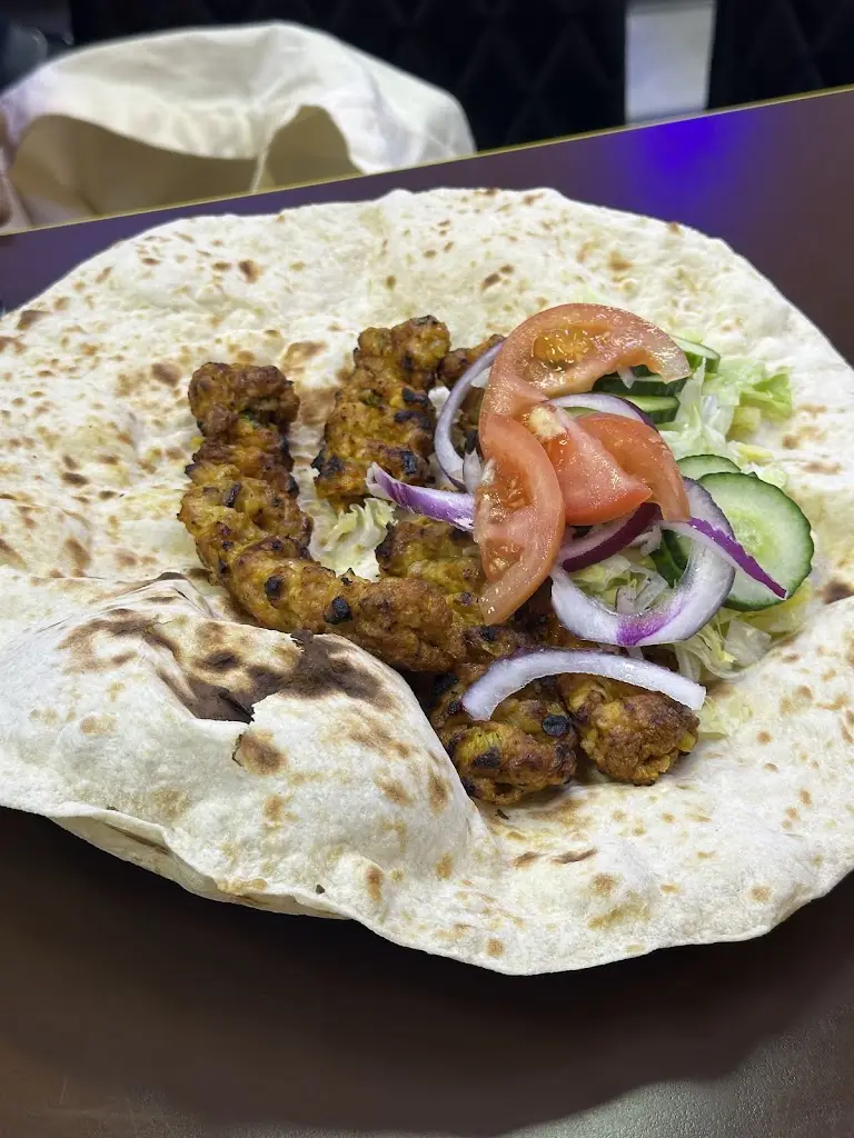 Ifrah_Lahori Dera_Longsight_review