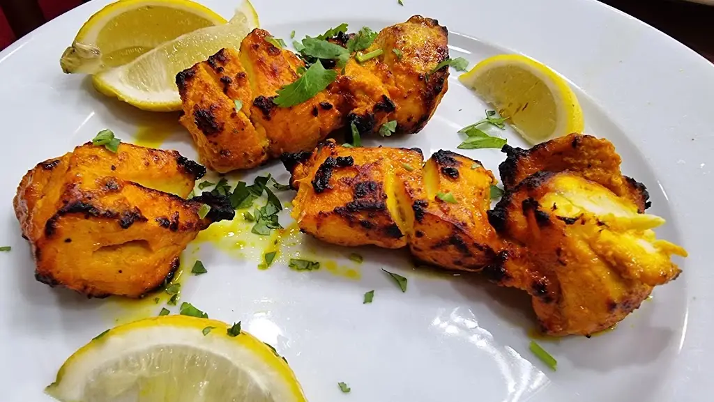 Lahori Nazara_Longsight_slider_image_3