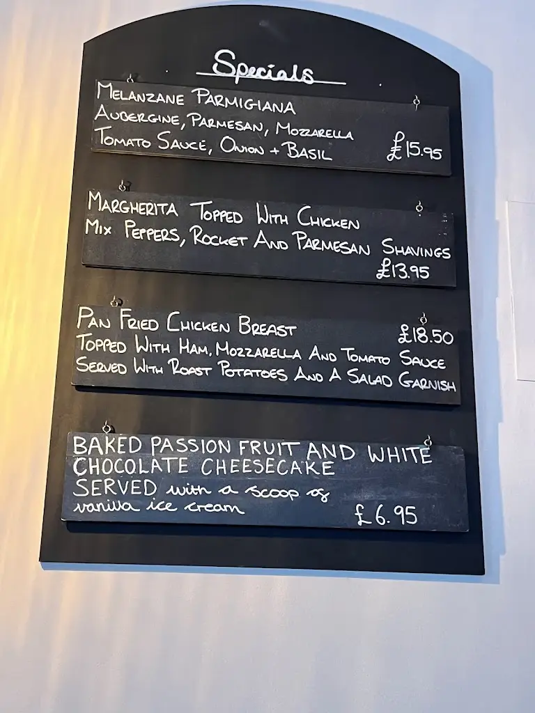 Menu_Oscars Pizza Co Ltd_Abbots Langley_image_2
