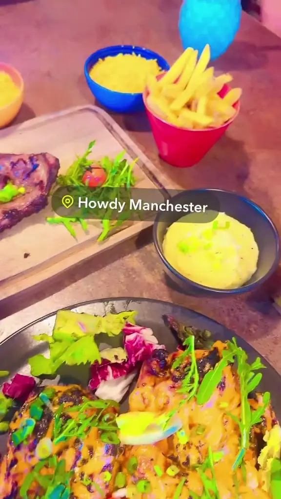 Hassan Rasool_Howdy!_Longsight_review