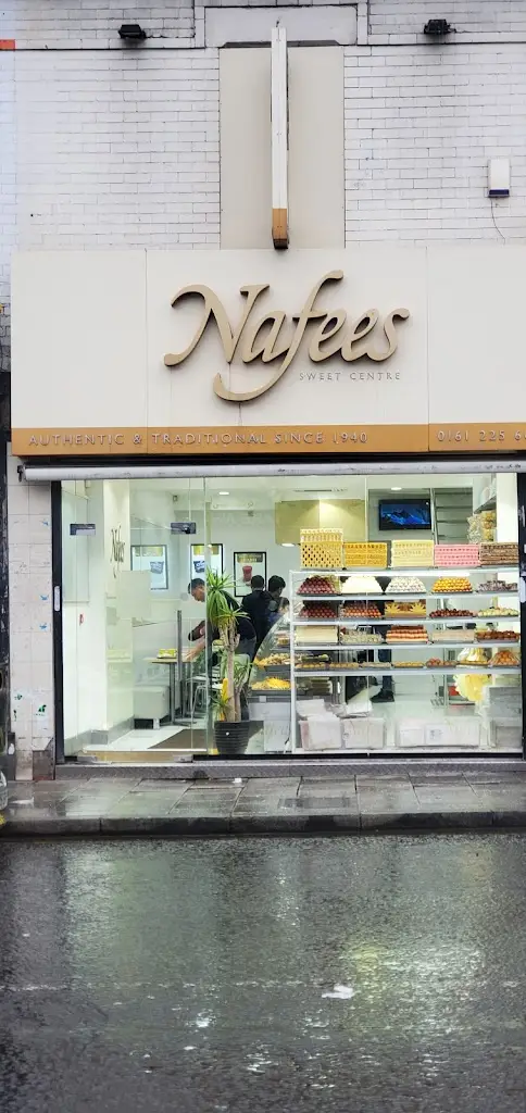 Nafees Sweet Centre (Longsight) ristorante a Longsight
