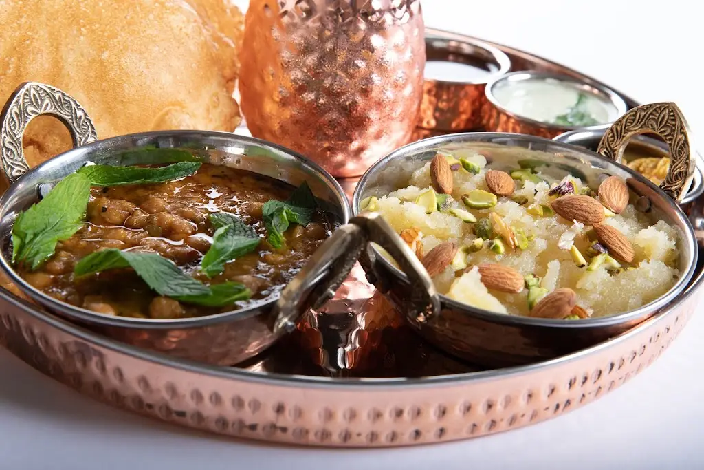 Nafees Sweet Centre _Longsight_slider_image_3