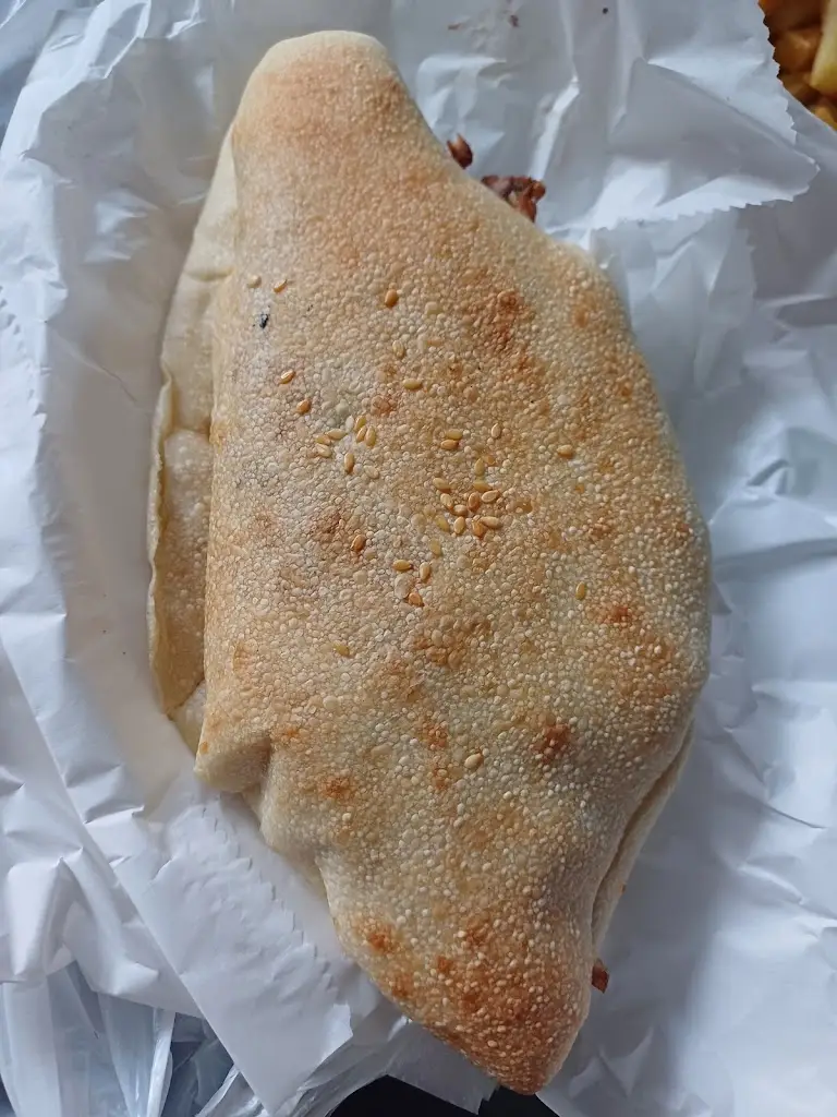 Yassine HADOUZ_Today restaurant_Longsight_recensione