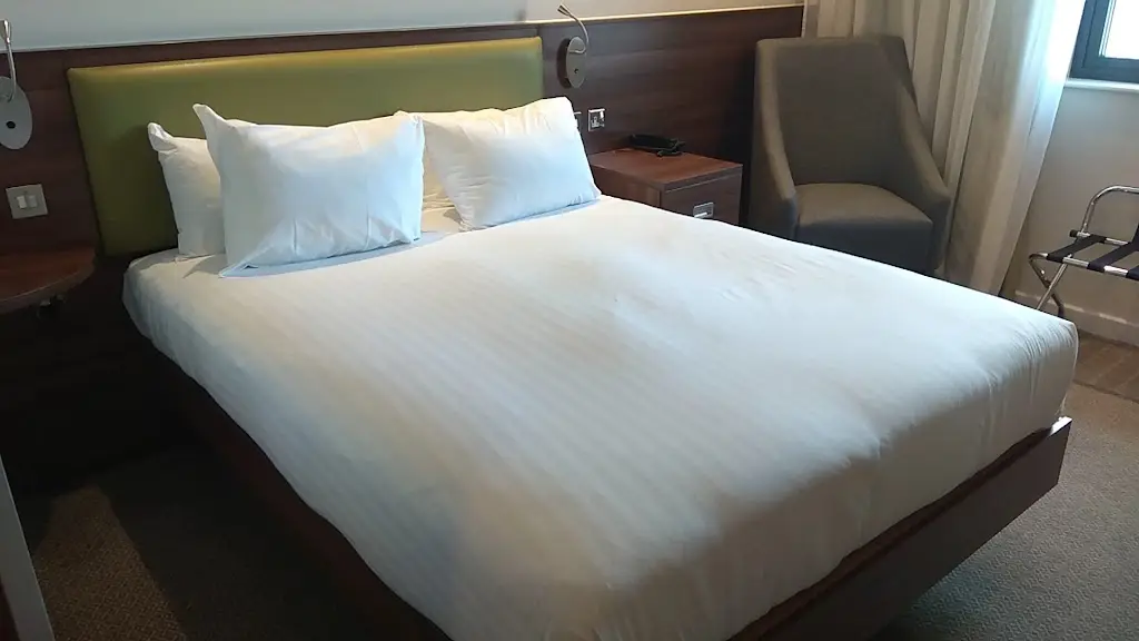 Hampton by Hilton Humberside Airport_Barnetby le Wold_slider_image_2