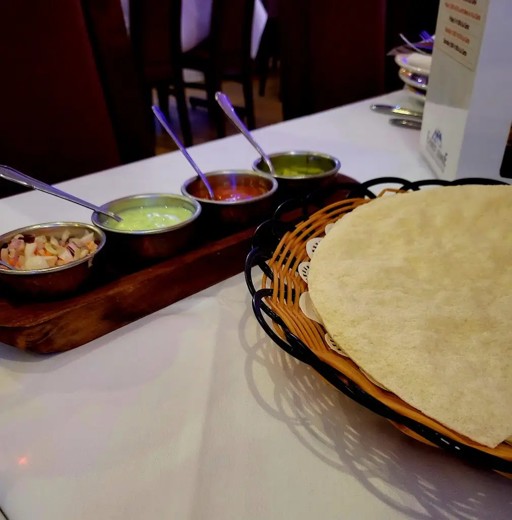 Menu_Everest Lounge_Loughborough_image_6