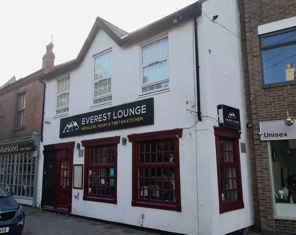 Everest Lounge_Loughborough_slider_image_2