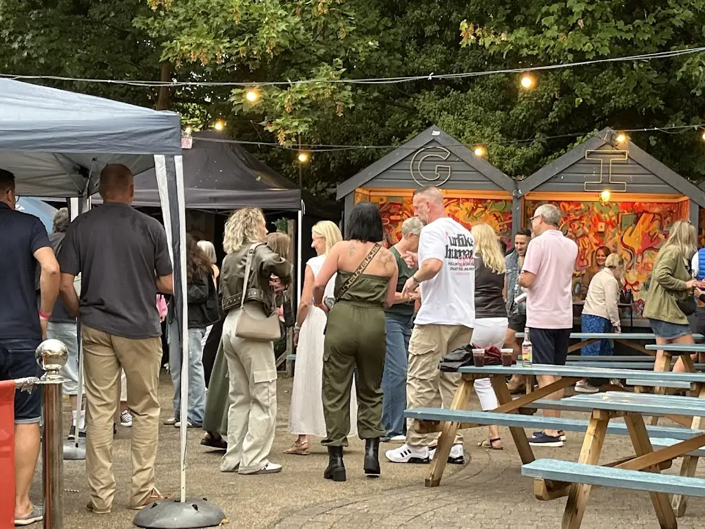 Alexandra Davis_Jam Garden, Loughborough_Loughborough_review