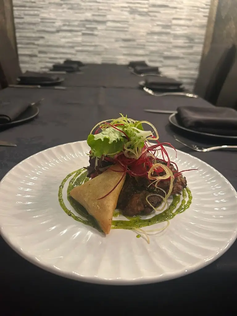 Salim's_Loughborough_slider_image_2